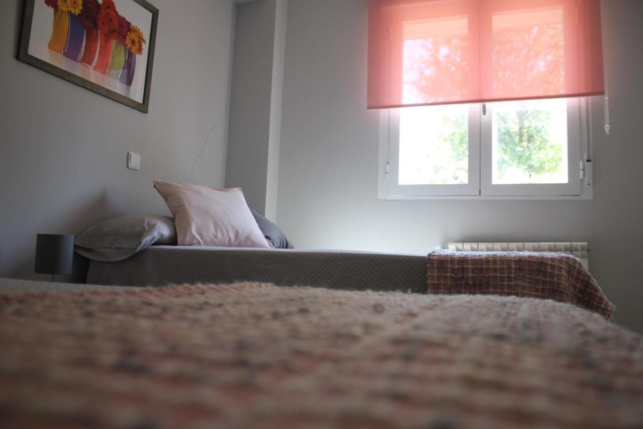 Amplio Apto Con Patio Privado Aranjuez Zewnętrze zdjęcie