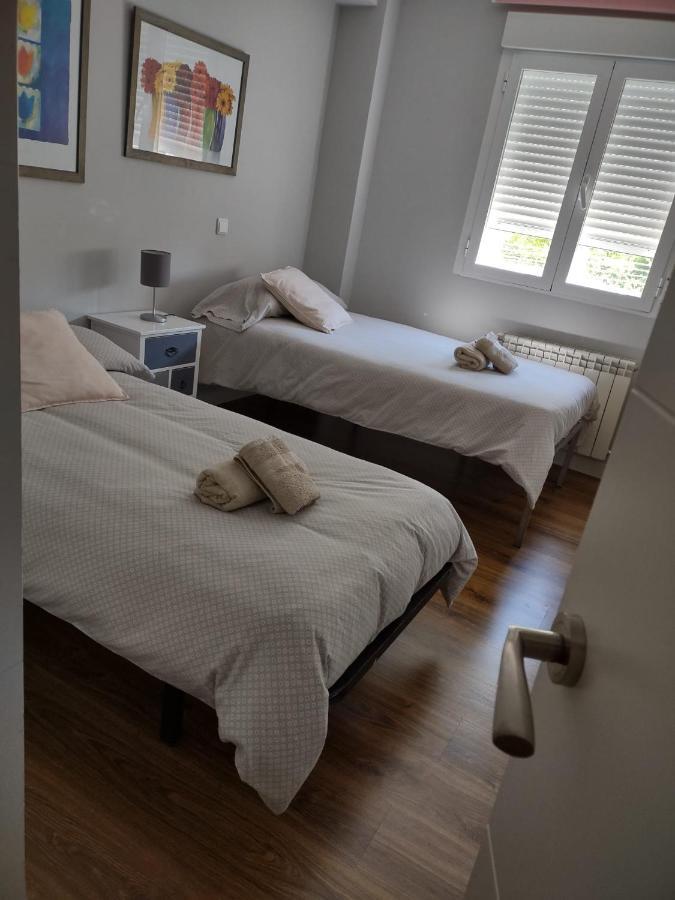 Amplio Apto Con Patio Privado Aranjuez Zewnętrze zdjęcie